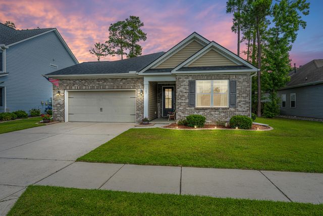 107 Yeamans Way, Summerville, SC 29483