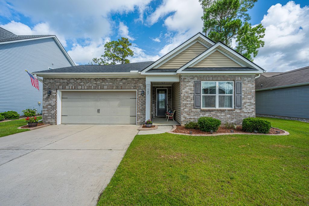 107 Yeamans Way, Summerville, SC 29483