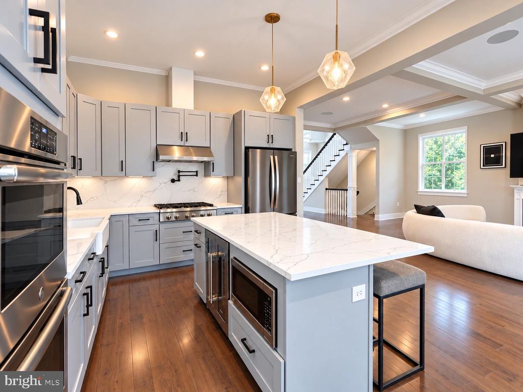 708 CALEDONIA ST, PHILADELPHIA, PA 19128 — photo 5