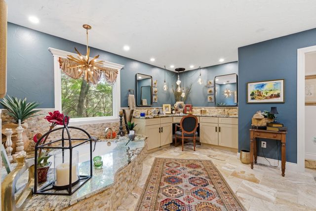 63 Osprey Lane, Blue Eye, MO 65611
