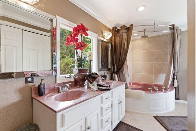 63 Osprey Lane, Blue Eye, MO 65611