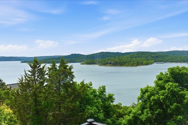 63 Osprey Lane, Blue Eye, MO 65611