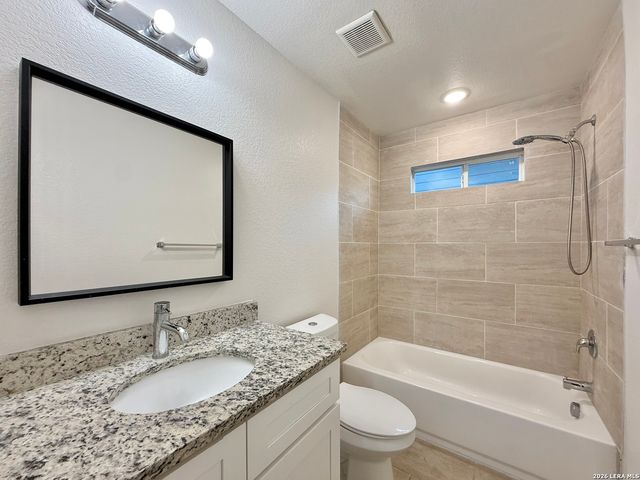 6938 Crestway Rd Unit 4, San Antonio, TX 78239