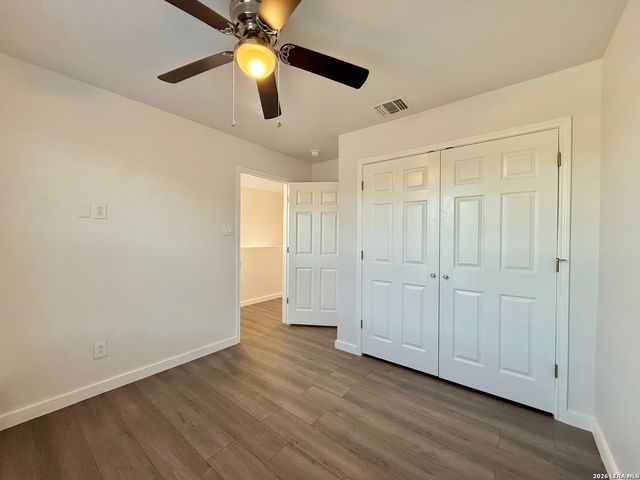 6938 Crestway Rd Unit 4, San Antonio, TX 78239