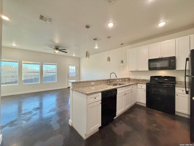 6938 Crestway Rd Unit 4, San Antonio, TX 78239