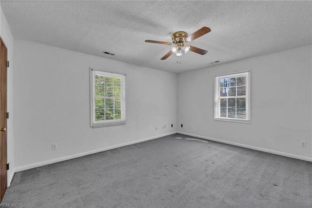 6704 Mill Creek DR, Zuni, VA 23898
