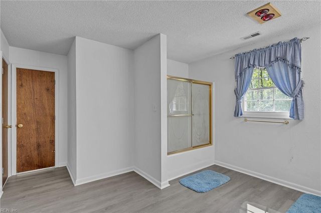 6704 Mill Creek DR, Zuni, VA 23898