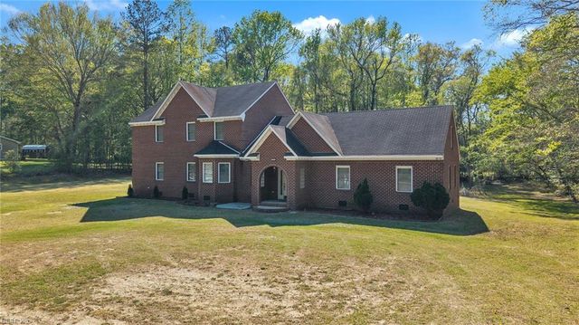 6704 Mill Creek DR, Zuni, VA 23898