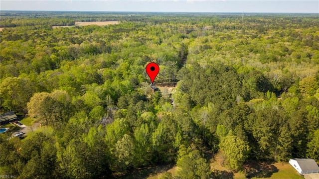 6704 Mill Creek DR, Zuni, VA 23898