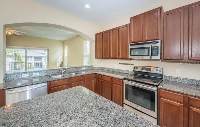 810 CALLISTA CAY LOOP, Tarpon Springs, FL 34689