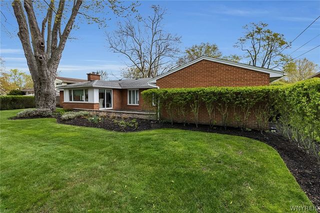 130 Troy Del Way, Amherst, NY 14221