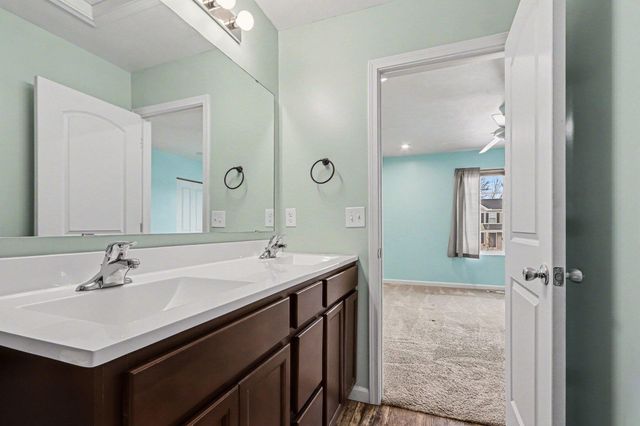 1041 Cooley Mill Lane, Vicksburg Vllg, MI 49097