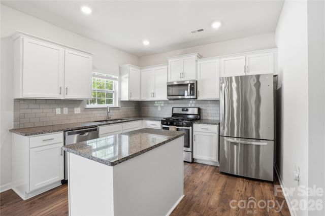 3215 Aransas Road, Charlotte, NC 28214