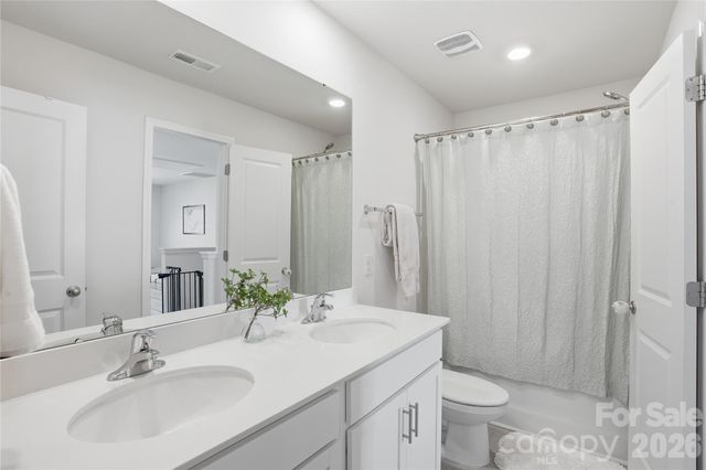 3215 Aransas Road, Charlotte, NC 28214