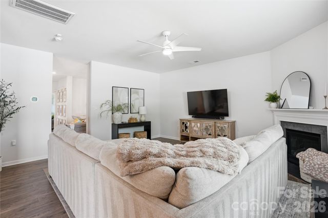 3215 Aransas Road, Charlotte, NC 28214