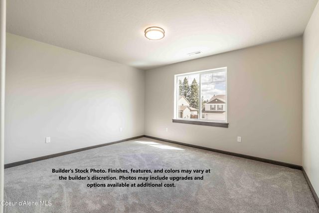 2707 N Neptune ST, Post Falls, ID 83854