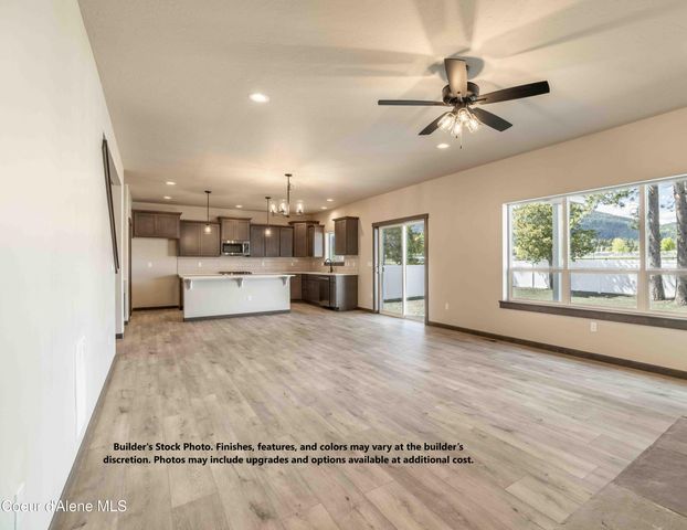 2707 N Neptune ST, Post Falls, ID 83854