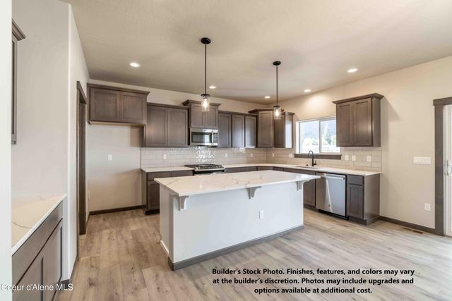 2707 N Neptune ST, Post Falls, ID 83854