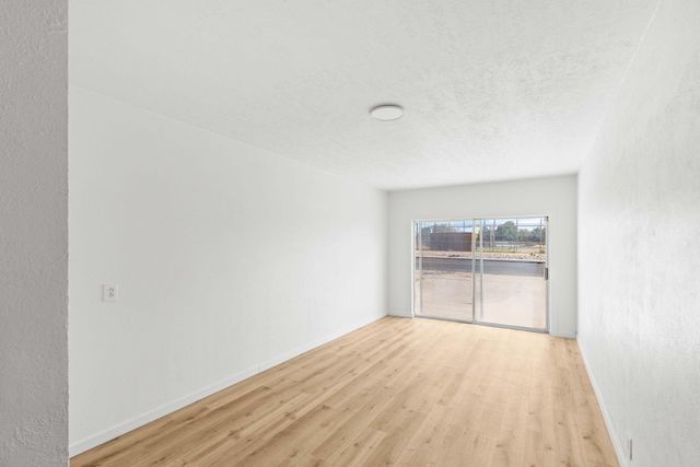 4721 Comanche Road NE, Albuquerque, NM 87110