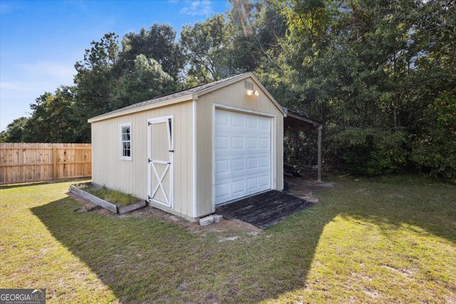 610 Waverly Lane, Statesboro, GA 30458