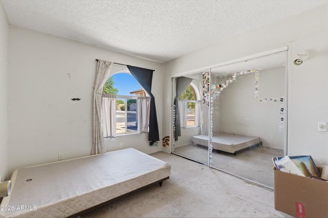 4401 W TURQUOISE Avenue, Glendale, AZ 85302
