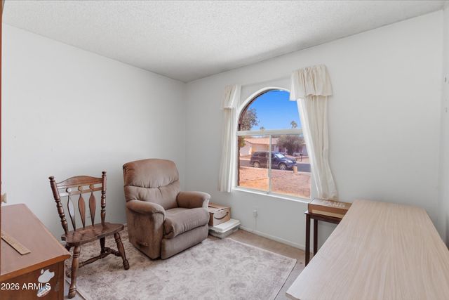 4401 W TURQUOISE Avenue, Glendale, AZ 85302