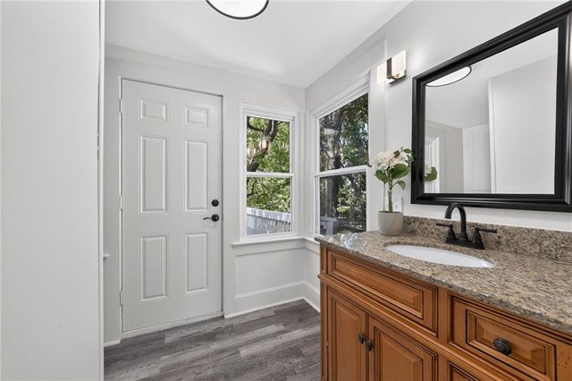 610 W Maple Avenue, Independence, MO 64050