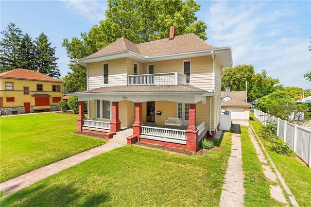 610 W Maple Avenue, Independence, MO 64050