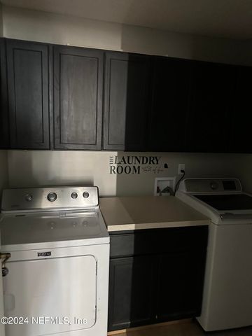 3533 PEBBLE STONE Court, Orange Park, FL 32065