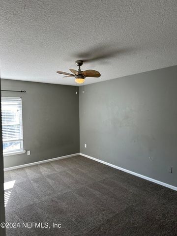 3533 PEBBLE STONE Court, Orange Park, FL 32065
