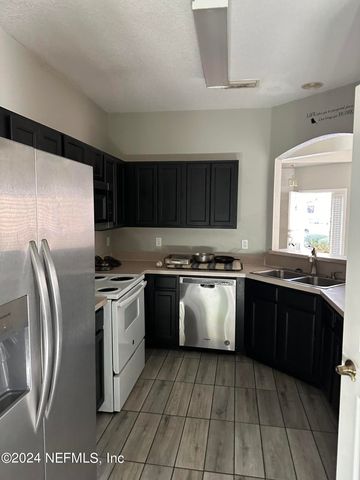 3533 PEBBLE STONE Court, Orange Park, FL 32065