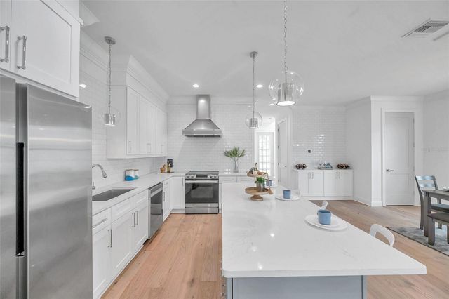 2369 BAHIA VISTA STREET, Sarasota, FL 34239
