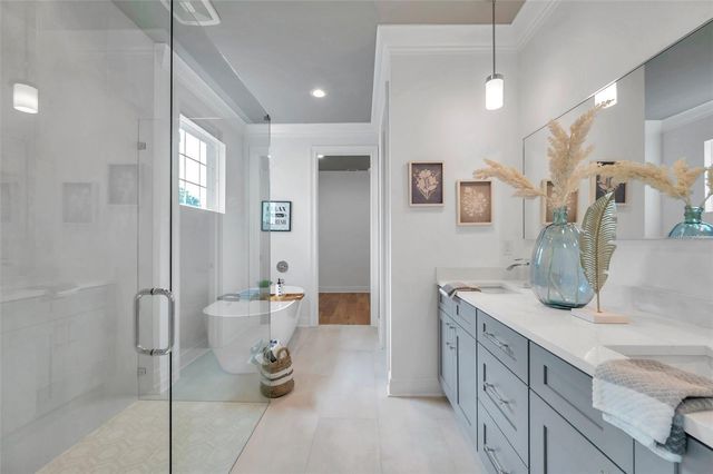 2369 BAHIA VISTA STREET, Sarasota, FL 34239