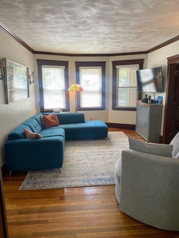 35 Eliot Street House, Brookline, MA 02467