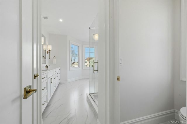 75 Crescent Court, Wading River, NY 11792