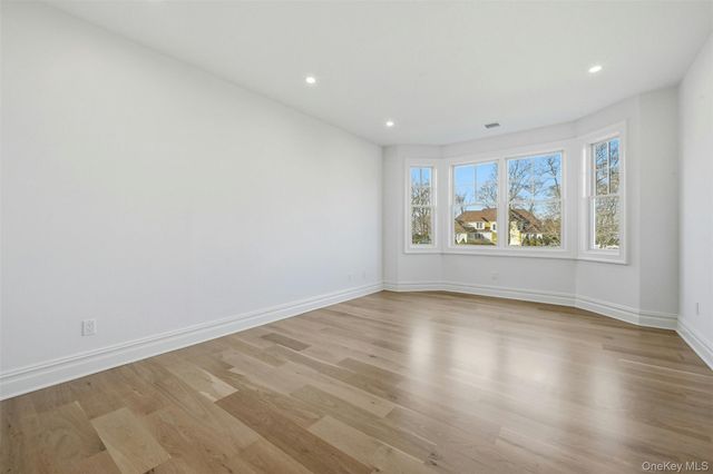 75 Crescent Court, Wading River, NY 11792