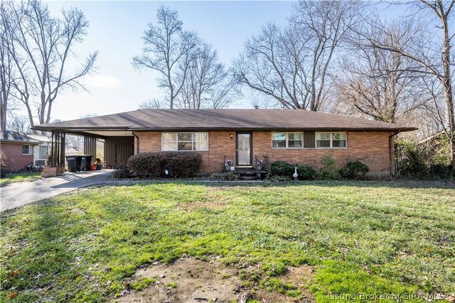 96 Forest Drive, Jeffersonville, IN 47130
