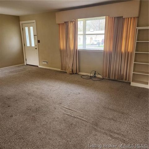 96 Forest Drive, Jeffersonville, IN 47130