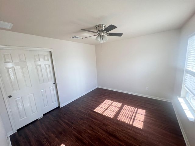 476 Nottingham LOOP, Kyle, TX 78640