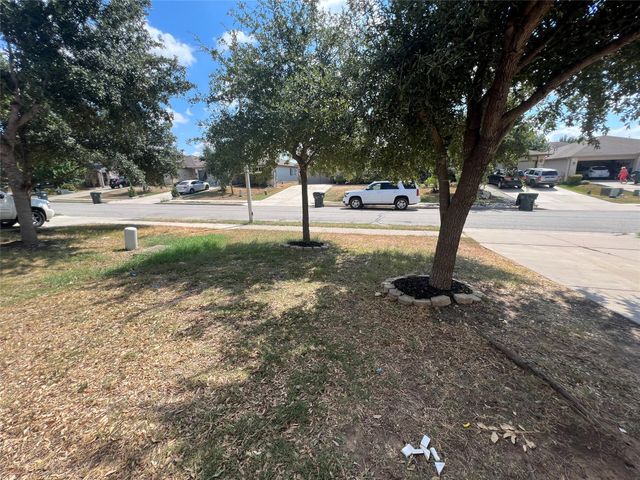 476 Nottingham LOOP, Kyle, TX 78640