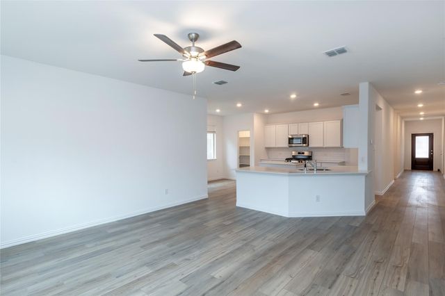 1201 Daffodil Street, Princeton, TX 75407