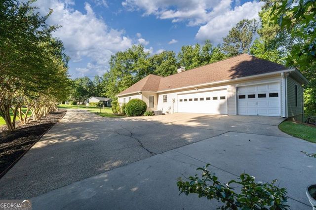 7266 Oak Arms Drive, Villa Rica, GA 30180