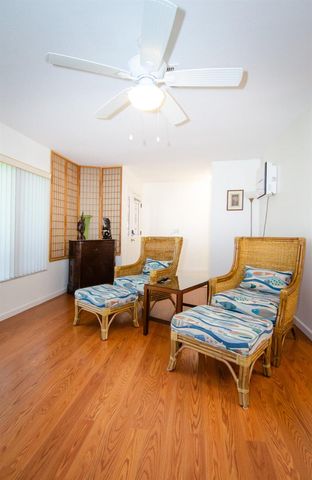 613 Oak Terrace, Jupiter, FL 33458