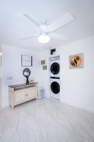 613 Oak Terrace, Jupiter, FL 33458