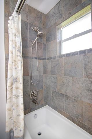 613 Oak Terrace, Jupiter, FL 33458