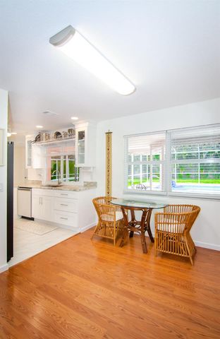 613 Oak Terrace, Jupiter, FL 33458