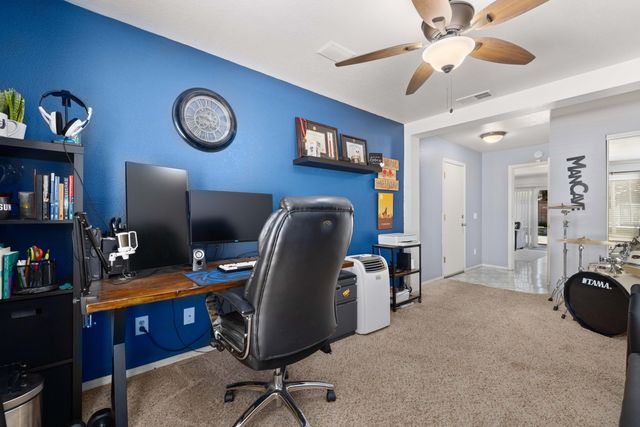 1662 W Lumber Street, Lancaster, CA 93534