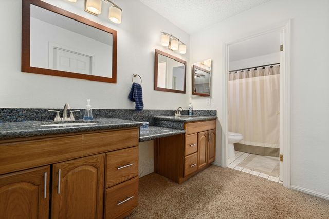 1662 W Lumber Street, Lancaster, CA 93534