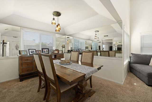 1662 W Lumber Street, Lancaster, CA 93534