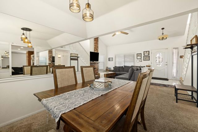 1662 W Lumber Street, Lancaster, CA 93534